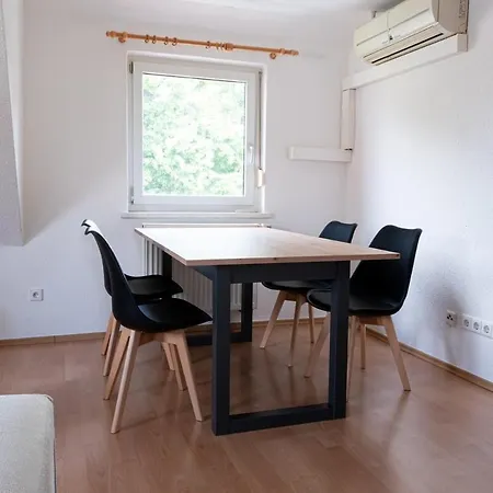 G-Living Louis-Hentges-Str 公寓 海尔布隆